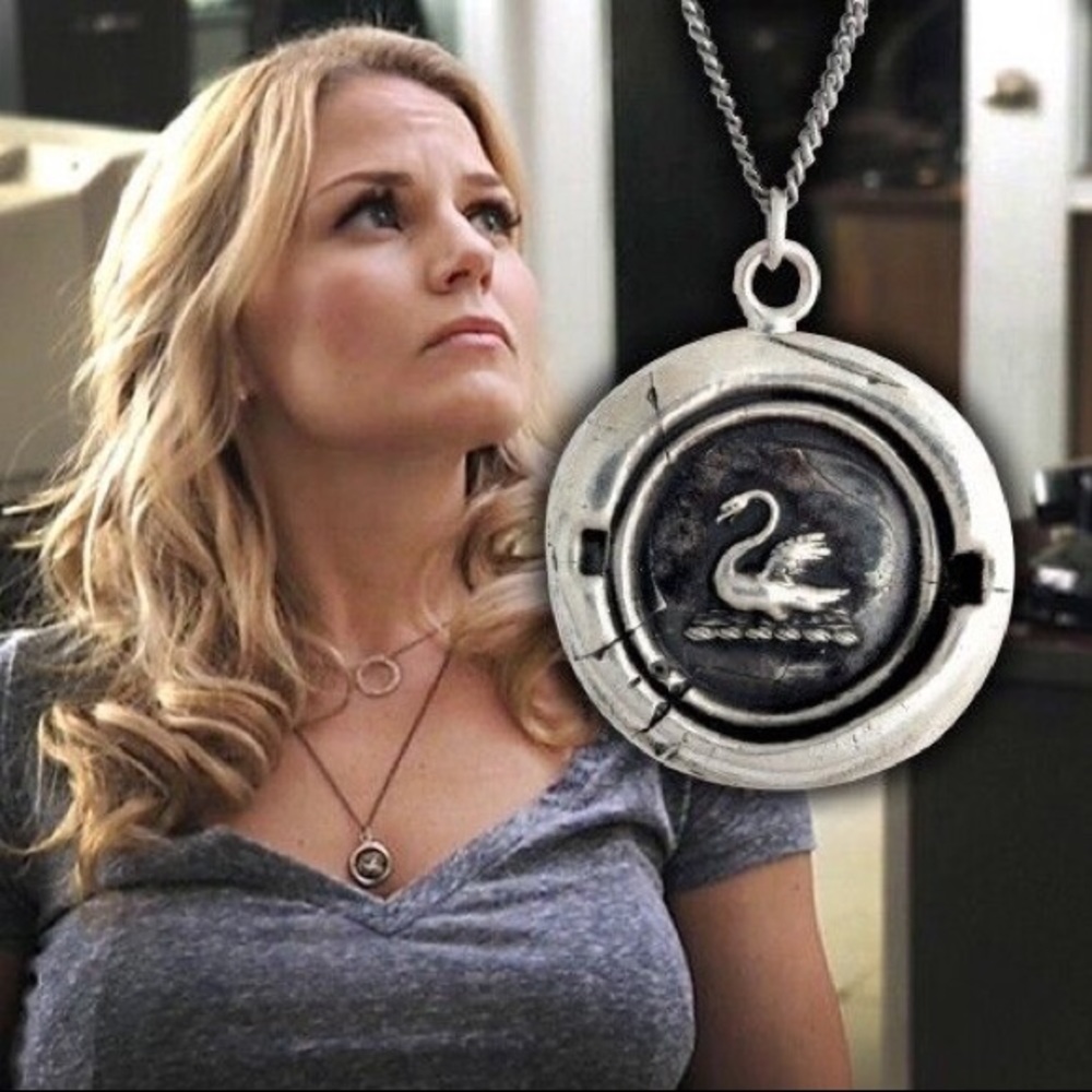 Once Upon a Time Emma Swan Medallion Pendant Necklace